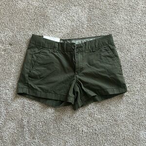 NWT Uniqlo Green Shorts | 2